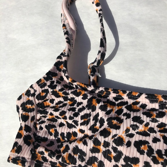 Cheetah Swimsuit Top, new with tag. - Picture 3 of 6